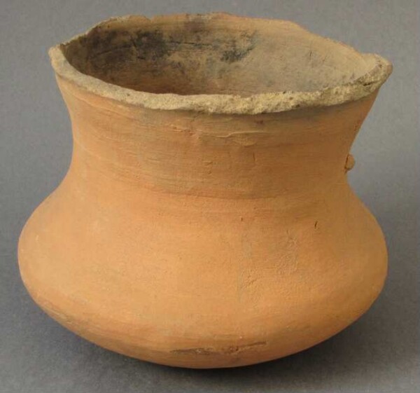 Clay vessel