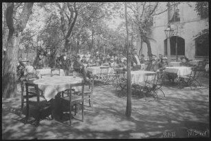 Meißen. Garten-Restaurant Rotes Haus