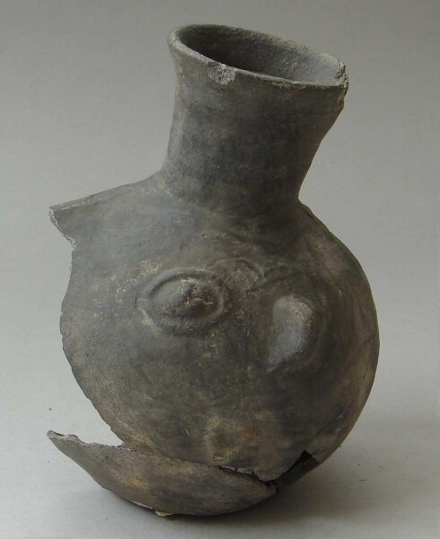 Clay vessel