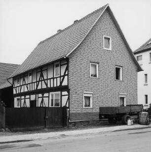 Meinhard, Hauptstraße 25