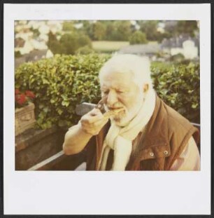 Wolfram Siebeck auf dem Söller von Schloss Mahlberg