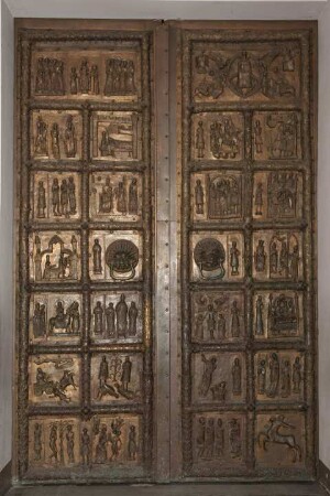 Bronzetür aus Płock, Weliki Nowgorod, Russland