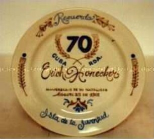 Teller zum 70. Geburtstag Erich Honeckers