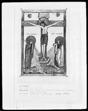 Evangeliar mit Capitulare der Äbtissin Hitda — Kreuzigung, Folio 207verso