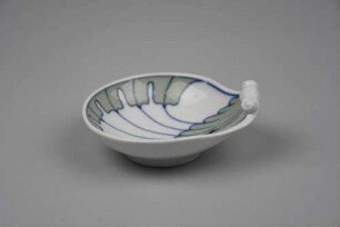 Muschelschale aus dem Flügelmuster-Service