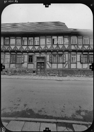 Bleicherode, Hauptstraße 131. Ehem. Kanzlei (um 1721). Straßenfront (Teilansicht)