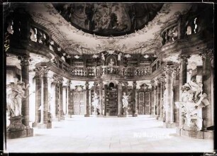 Kloster; Bibliothekssaal um 1920