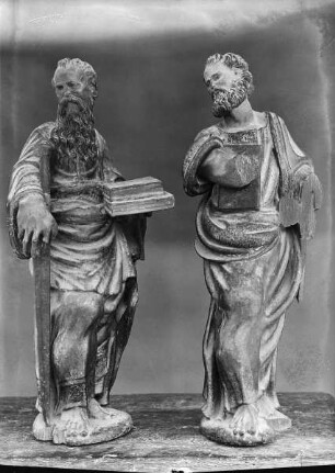 Hochaltar, Sockelgeschoss: Apostelfiguren