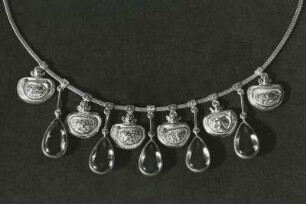 Halsschmuck von Elisabeth Treskow