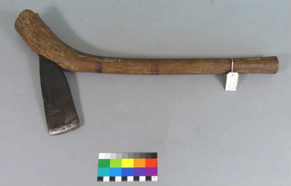 Battle axe