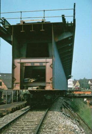 Marbach Neckarviadukt Vorschub Brückenfeld Hohlkastenträger