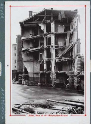 Leporello Hochwasseransichten, Blatt 5: Das vom Hochwasser am 30./31. 7. 1897 zerstörte Pohlesche Haus an der Weißeritzbrücke (Reisewitzer Brücke an der Oederaner Str., ehem. Hohenzollernstraße) in Löbtau (Dresden)