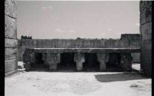 Chichen Itza, Temple of the Warriors, Bench (CHN: Bnc., Str. 2D8)
