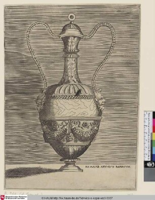 [Autre vase à deux anses formés par des tresses de cheveux; Vase with Two Grotesque Masks; Vase mit zwei grotesken Masken]