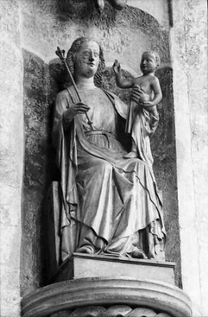 Maulbronn: Muttergottes im Kloster
