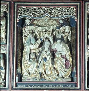 Altarschrein mit der Krönung Marias