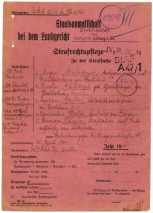 Angeklagte: Mülhaupt, Eugen (Metzgermeister); Waldshut, *14.09.1911 in Waldshut; + ? Gerber, Stephan (Schlachthausaufseher); Waldshut, *30.12.1897 in Forchheim; + ? Welte, Dominikus (Landwirt); Dogern, *15.07.1903 in Dogern; + ? Fässle, Hermann (Kraftfahrer); Lottstetten, *24.09.1888 in Lottstetten; + ? Delikt: Verbrechen gegen die Kriegswirtschaftsverordnung Tatort: Waldshut Tatzeit: Juni 1940-April 1943