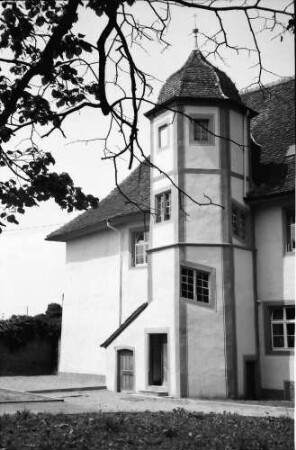 Heitersheim: Turm des Treppenhauses; von außen