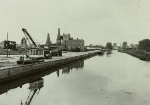 Wriezen, Hafen : Wriezen. Hafen mit zwei Kalköfen (geschützt als Technisches Kulturdenkmal)