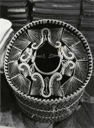 Yukatan, Sombreros gehören zu den Angeboten unter den Souvenirs