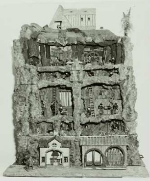 Bergwerksmodell mit Figuren, Huthaus und Pochwerk