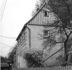 Bad Schandau-Postelwitz, Kirschleite 3. Wohnhaus (1860/1869). Straßenansicht von Südosten