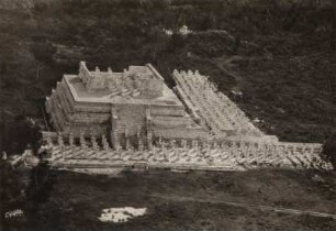 Kriegertempel in Chichén Itzá (Sammlung Richard Wegner 1869/1931)