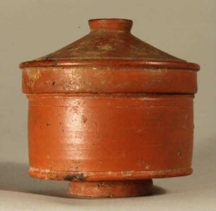 Pyxis mit Deckel