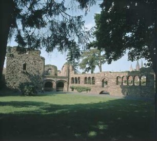 Gelnhausen. Burgruine ("Barbarossaburg") der ehemaligen Kaiserpfalz