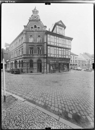 Quedlinburg, Word / Blasiistraße 1. Wohnhaus (Bezeichnung 1896) und ehem. Kaufmannshof (1755). Straßenansicht