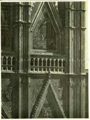 Orvieto: Detail der Domfassade