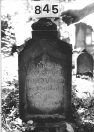 Grabstein 845
