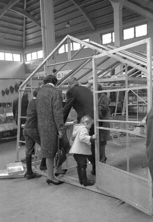 Karlsruher "Blumenbörse", veranstaltet vom Verband badischer Gartenbaubetriebe in der Markthalle.