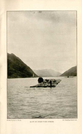 Raft in Chien Tang Gorge