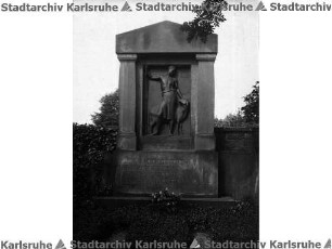 Beichel, Friedrich. Familiengrab Beichel
