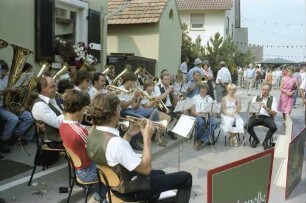 Sasbach: Weinfest, Buden. Leute usw.