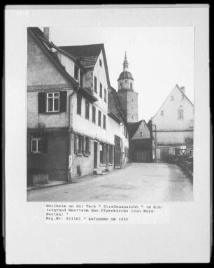Straße Wohnhaus Kirche