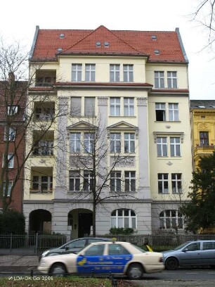 Mietshaus; Berlin, Charlottenburg-Wilmersdorf