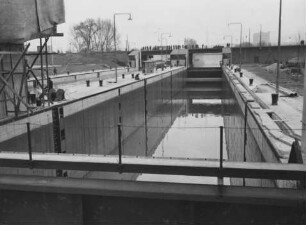 Doppelschleuse Bad Cannstatt/Neckar im Bau