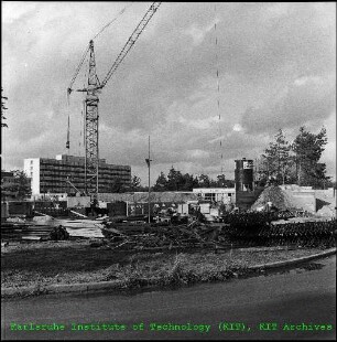 Bau der Kantine (KANT) des Kernforschungszentrums Karlsruhe (KfK), von Südosten