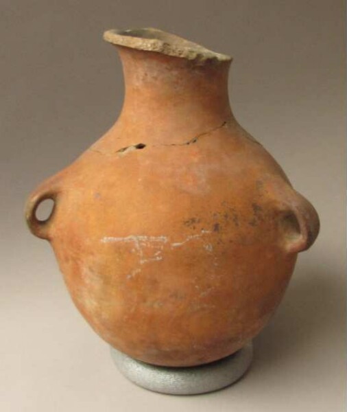 Clay vessel