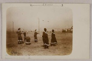 Tambourin-Ballspiel der Damen des Hamburger M.T.V.