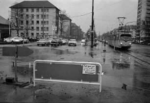 Planungen zum Bau einer neuen Straßenbahnlinie Kaiserallee-Blücherstraße-Nordweststadt-Neureut und damit einhergehende Verlegung der Straßenbahn von der Reinhold-Frank-Straße in die Blücherstraße.