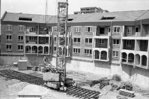 Bau von 40 Wohnungen am Grünzug Ecke Krokusweg/Am Rüppurrer Schloss durch die Gartenstadt Genossenschaft