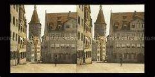 Platz und Gebäude, mit Arbeitersekretariat an der Heilig-Geist-Kirche, Nürnberg