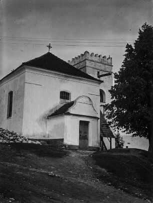 Kirche : Die römisch-katholische Kirche von Stará Lesná.