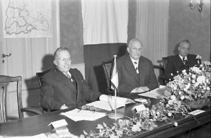 Freiburg: Partnerschaft der Industrie- und Handelskammern Colmar-Freiburg; Kammerpräsident Robert Schwindenhammer, Colmar