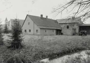 Milkel, Gehöft : Milkel (Kreis Bautzen), Gehöft, Gartenansicht mit Schloßgraben, Kleine Spree
