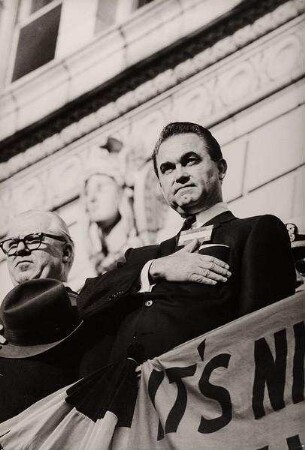Gouverneur George Wallace von Alabama und Bull Connor, gefürchteter Polizeichef von Birmingham