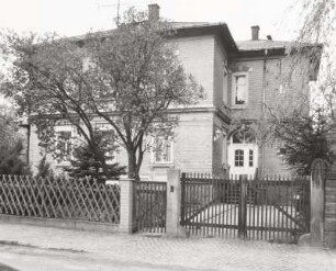 Villa, Langebrück